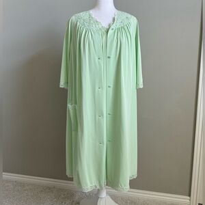 Shadowline Two Piece Vintage Mint Green Nightgown and Robe Peignoir Set